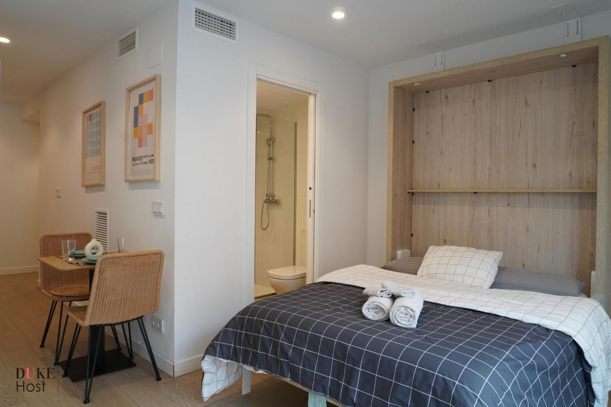 Castilla Luxury B Apartments มาดริด ภายนอก รูปภาพ